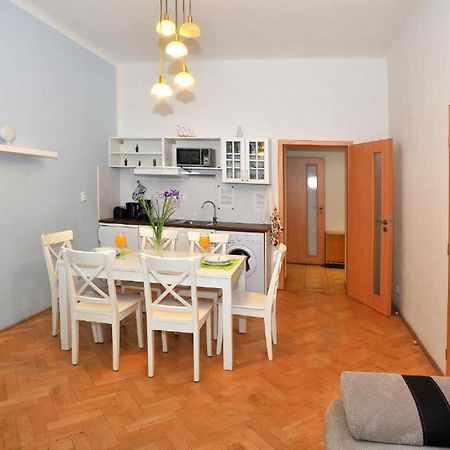 Condo Vinohrady II Прага Экстерьер фото