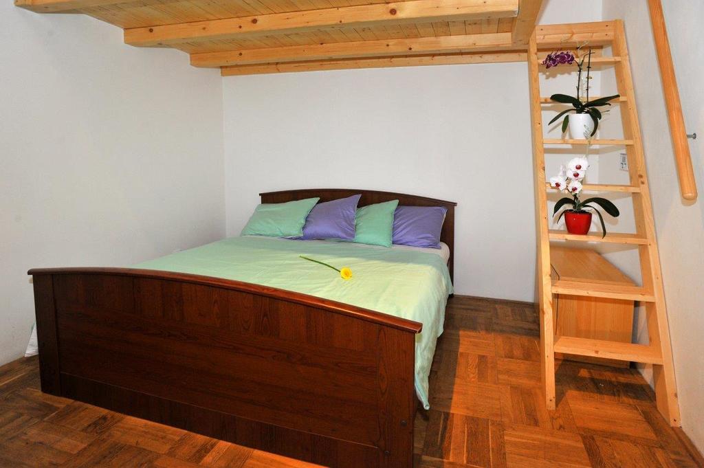 Condo Vinohrady II Прага Экстерьер фото